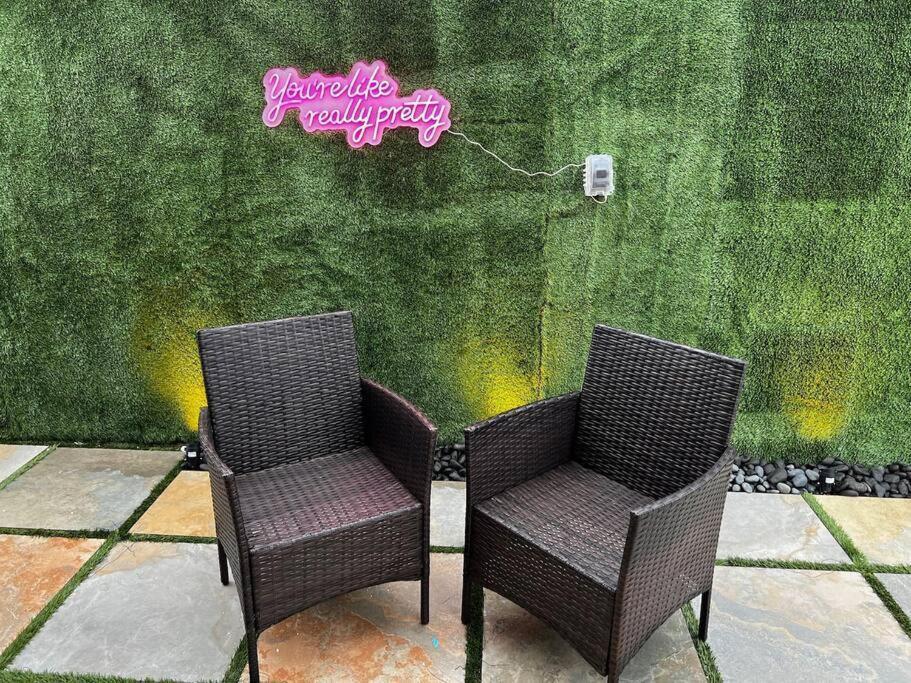 Vacay Spot Experience Luna Sky! 65" Tv Bar, Bbq, Shower Massage Jets, Music, Go To Fl Keys ホームステッド エクステリア 写真