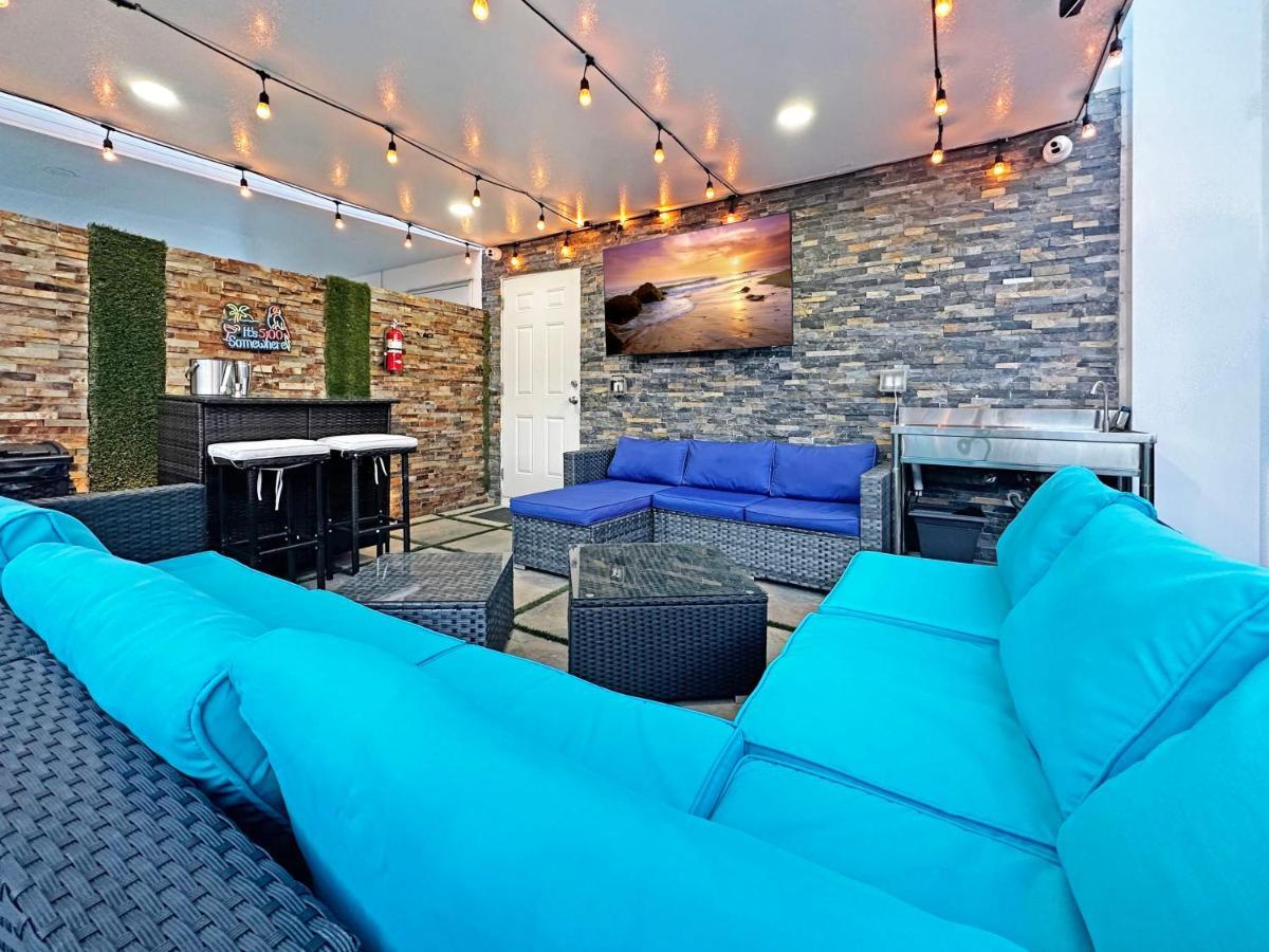 Vacay Spot Experience Luna Sky! 65" Tv Bar, Bbq, Shower Massage Jets, Music, Go To Fl Keys ホームステッド エクステリア 写真