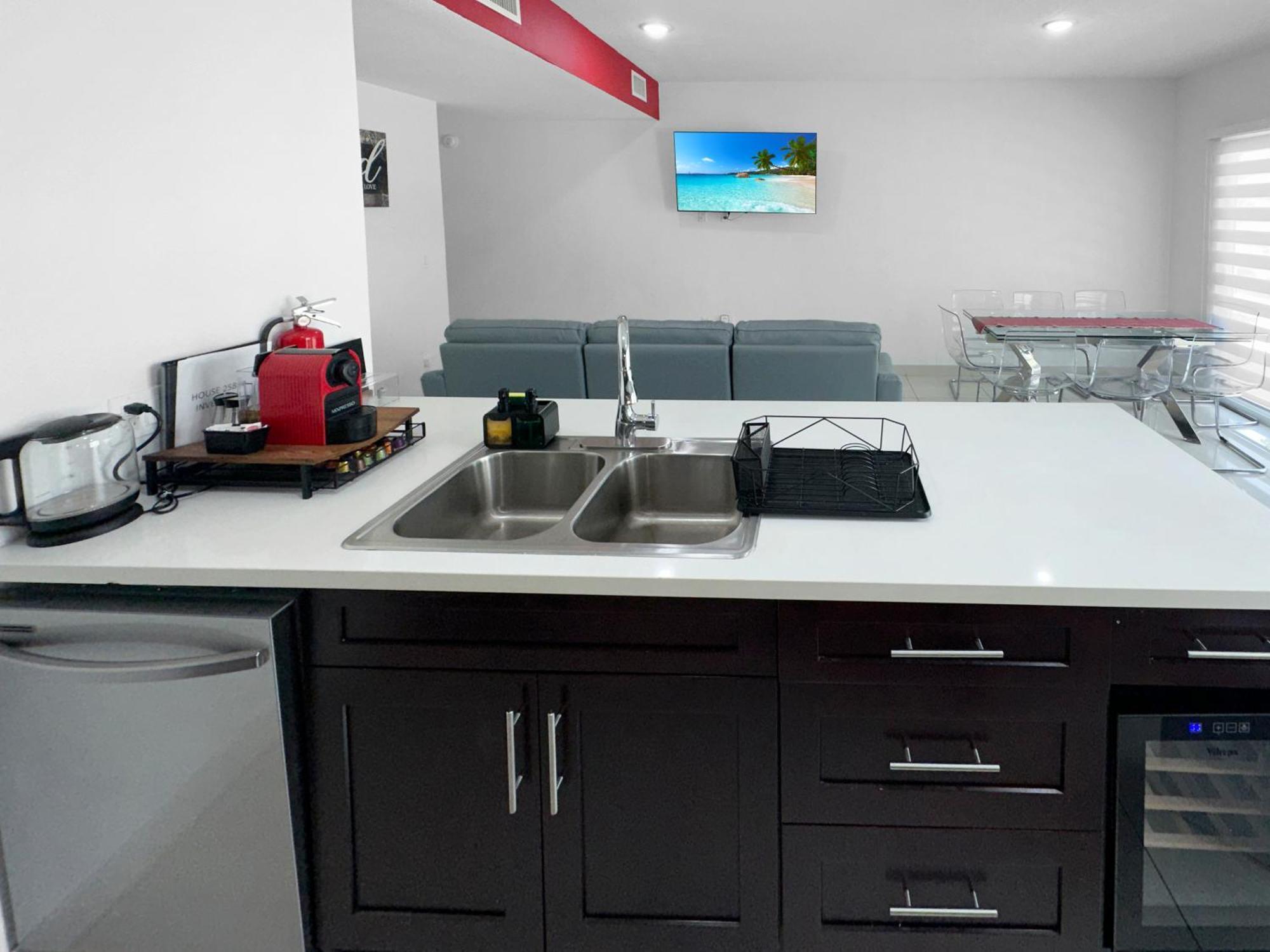 Vacay Spot Experience Luna Sky! 65" Tv Bar, Bbq, Shower Massage Jets, Music, Go To Fl Keys ホームステッド エクステリア 写真