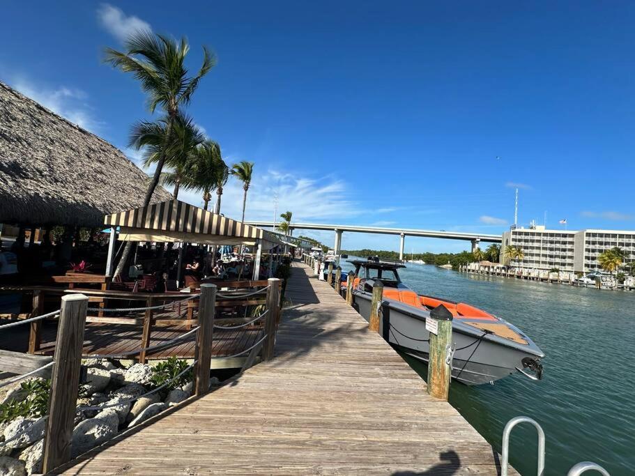 Vacay Spot Experience Luna Sky! 65" Tv Bar, Bbq, Shower Massage Jets, Music, Go To Fl Keys ホームステッド エクステリア 写真