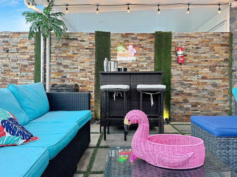 Vacay Spot Experience Luna Sky! 65" Tv Bar, Bbq, Shower Massage Jets, Music, Go To Fl Keys ホームステッド エクステリア 写真